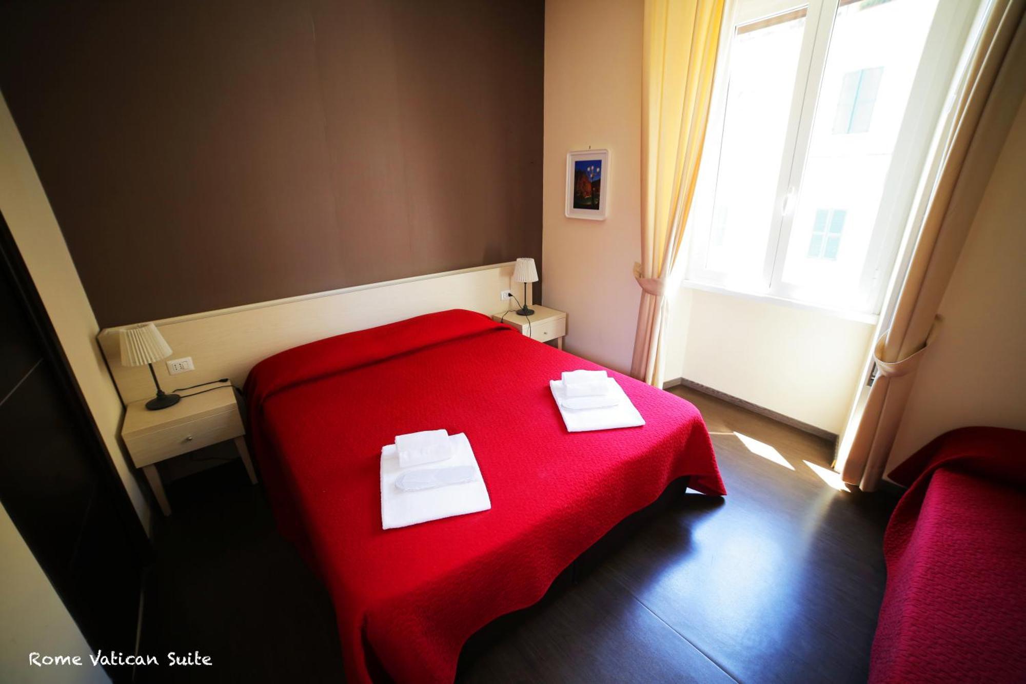 Rome Vatican Suite — Photos 1
